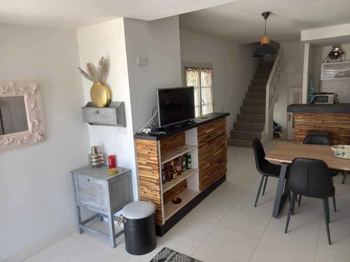 Monleon Villa A 10 Minutos De La Playa 2 Parking Gratuito Roses Exterior foto